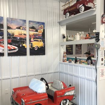 Scoupe De Ville - Kids ride for free - Ice Cream & Frozen Yogurt Near Me - Birdsboro, Pennsylvania Scoupe De Ville - Kids ride for free - Ice Cream & Frozen Yogurt Near Me - Birdsboro, Pennsylvania