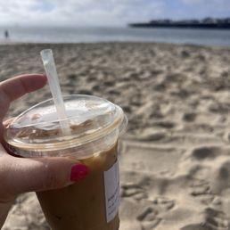 Iced caramel macchiato