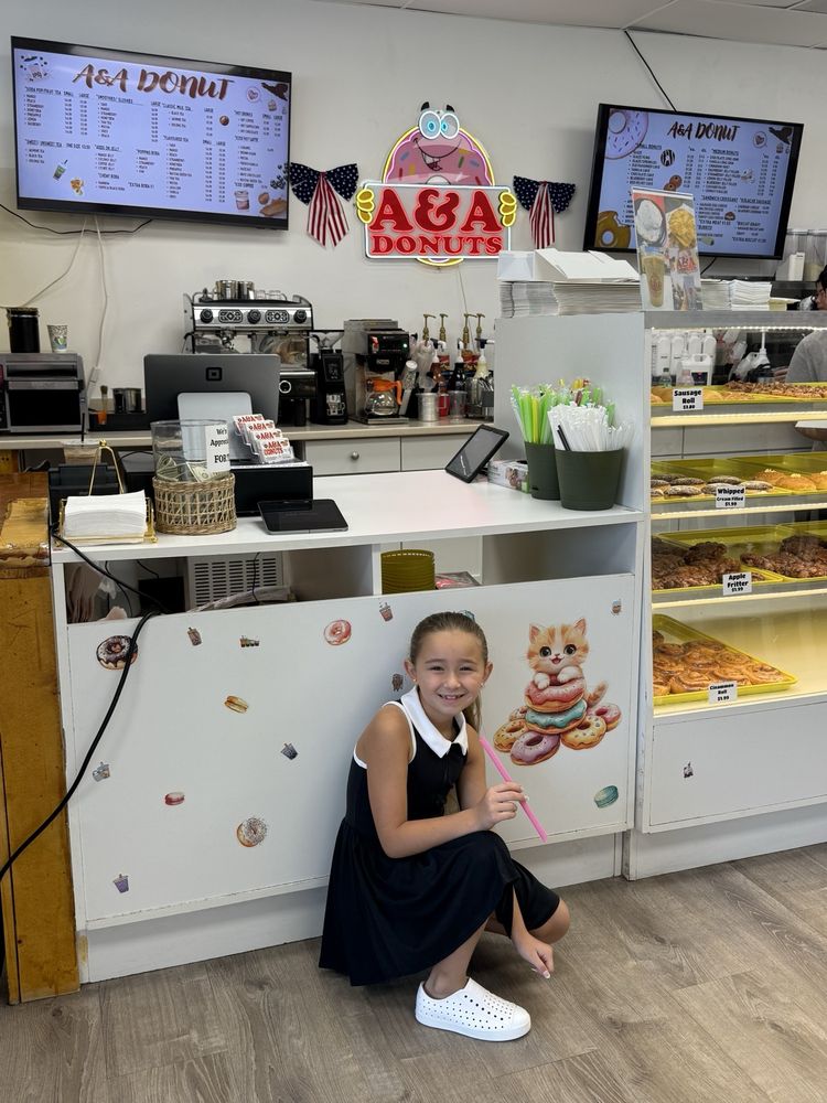 A&A Donuts Logo