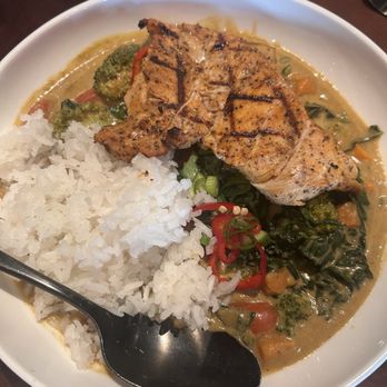 HG Sply - Chicken w signature bowls curry and the golden rice one - New American Near Me - Trophy Club, Texas