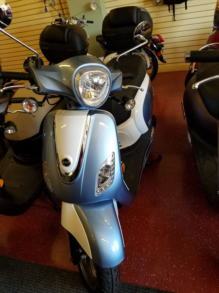 HARBOR SCOOTERS Updated September 2024 3315 Tamiami Trl, Punta