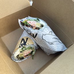 Custom sushi burrito