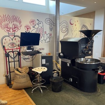 Slow Burn Coffee - Decor - Coffee Roasteries Near Me - Albuquerque, New Mexico