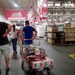Makro - la peor espera la gran hiper cola...