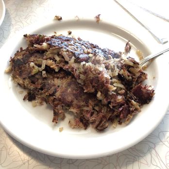 The Coffee Pot - Corned beef hash - Diners Near Me - Kenosha, Wisconsin