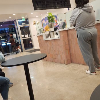 Ding Tea - Bubble Tea Near Me - Long Beach, California