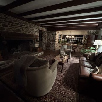 The Inn at Fox Briar Farm - Lounge - Venues & Event Spaces Near Me - Doylestown, Pennsylvania