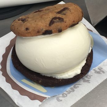 CREAM - Desserts Near Me - Berkeley, California