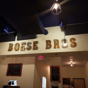 Boese Bros - Pleasant decor - Brewpubs Near Me - Albuquerque, New Mexico