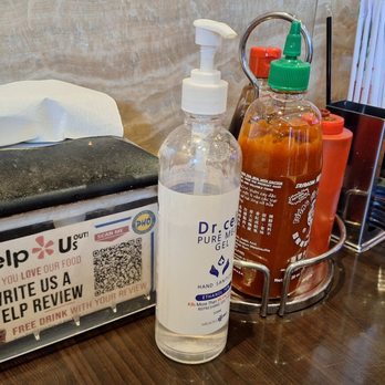 Pasadena Noodle & Grill - Hand sanitizer and condiments - Vietnamese Near Me - Pasadena, California