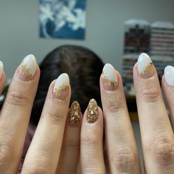 T One Nail & Spa - Sns powder nail