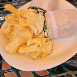 Arrowhead Spring Vineyards - Chicken wrap