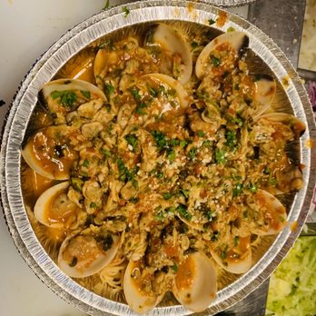 Jack's Pizzeria - two pans of clams - Pizza Near Me - Phillipsburg, New Jersey Jack's Pizzeria - two pans of clams - Pizza Near Me - Phillipsburg, New Jersey