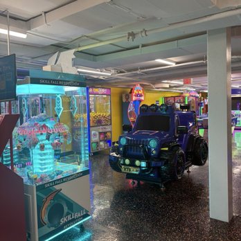 Sky Zone Trampoline Park - Trampoline Parks Near Me - Los Angeles, California Sky Zone Trampoline Park - Trampoline Parks Near Me - Los Angeles, California