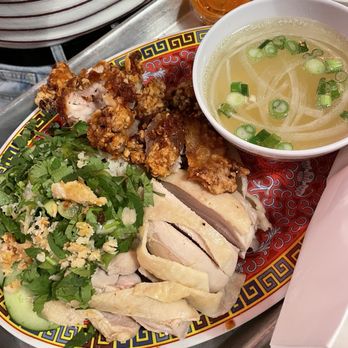 Phodega - Combination Chicken Rice - Vietnamese Near Me - Chicago, Illinois
