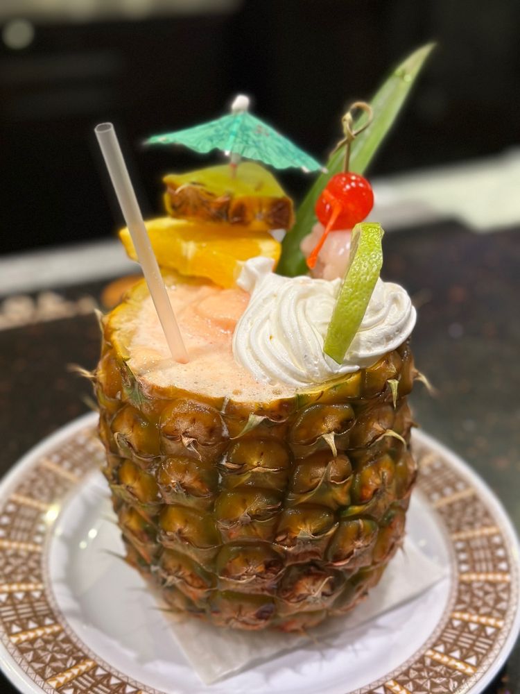 PINEAPPLES ISLAND FRESH CUISINE Updated June 2024 3005 Photos