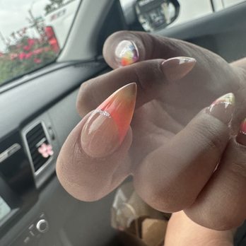 M Vince Nail Spa - What she got, instead of what she wanted. Dull colors, no stones, and not even rainbow. So disappointed. - Nail Salons Near Me - Austin, Texas M Vince Nail Spa - What she got, instead of what she wanted. Dull colors, no stones, and not even rainbow. So disappointed. - Nail Salons Near Me - Austin, Texas