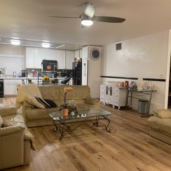 Hawse Abbey Carpet - a living room and kitchen - Carpeting Near Me - Simi Valley, California Hawse Abbey Carpet - a living room and kitchen - Carpeting Near Me - Simi Valley, California