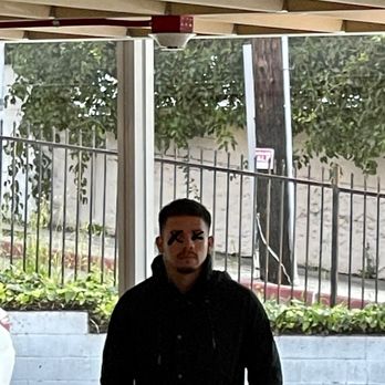 Supreme - @ricardosantiagocarpio - Skate Shops Near Me - West Hollywood, California Supreme - @ricardosantiagocarpio - Skate Shops Near Me - West Hollywood, California