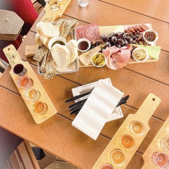 Cask 307 - Wine Tasting Room Near Me - Madison, Ohio