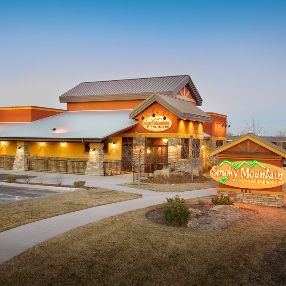 Smoky Mountain Pizzeria Grill