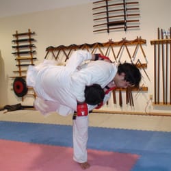 Caldwell's Shin Ryu Kan Okinawa Karate & Wpn's Clb - Traditional Japanese Ju-Jutsu