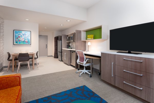 Home2 Suites by Hilton Orlando Near Universal by null