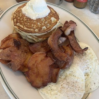 Palace Diner - Lumberjack meal - think it was 4-5 flapjacks and enough for 2 for sure!! Note there's a $3 split charge, cash only. - Breakfast & Brunch Near Me - Biddeford, Maine Palace Diner - Lumberjack meal - think it was 4-5 flapjacks and enough for 2 for sure!! Note there's a $3 split charge, cash only. - Breakfast & Brunch Near Me - Biddeford, Maine