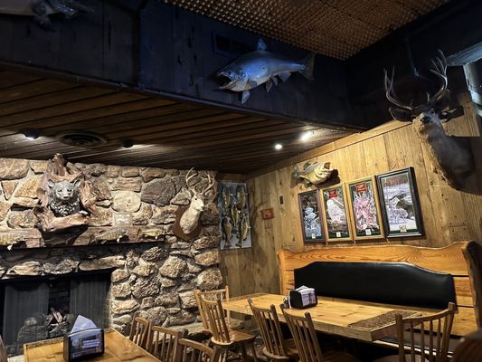 Bill's Pizza & Pub by null