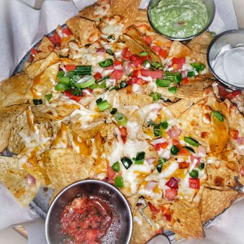 Jack's - Not worth the money . $ 4 for that green stuff . - Sports Bars Near Me - Mississauga, Ontario