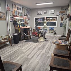 Strode's Old School Barbershop