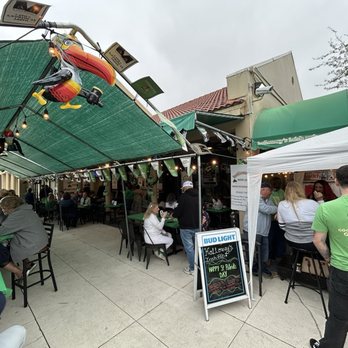 Holloways Irish Pub 2 - Bars Near Me - Boca Raton, Florida Holloways Irish Pub 2 - Bars Near Me - Boca Raton, Florida
