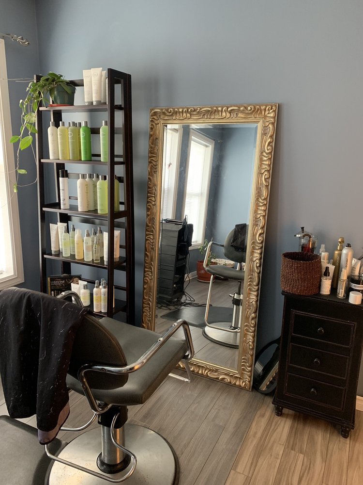 LAURA LU Hair Salons 904 4th Street, Courtenay, BC, Canada Phone