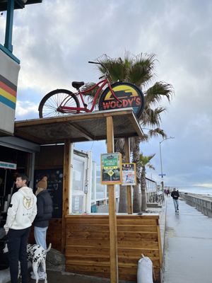 Woody's Breakfast And Burgers by null
