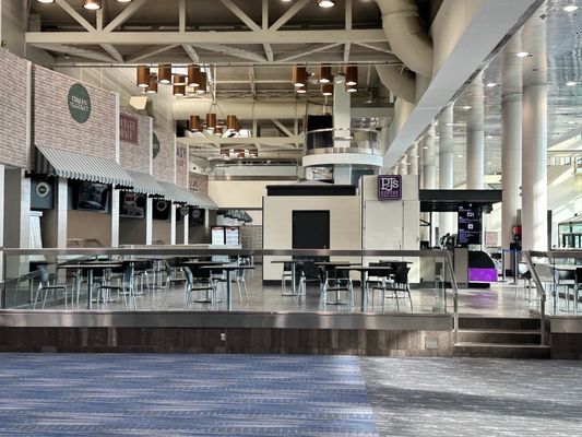New Orleans Ernest N. Morial Convention Center by null