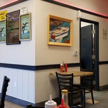 Mandy's Fish & Chips - Dining area. - Fish & Chips Near Me - Avondale, Arizona