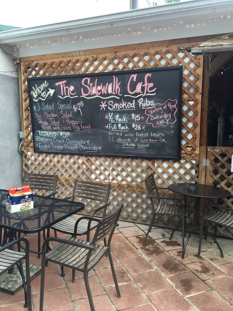 SIDEWALK CAFE 45 Spring St, Eureka Springs, Arkansas Cafes