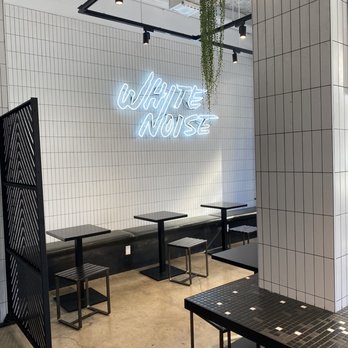 White Noise Coffee - Sitting area - Coffee & Tea Near Me - Brooklyn, New York White Noise Coffee - Sitting area - Coffee & Tea Near Me - Brooklyn, New York