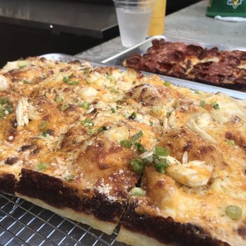 Underground Pizza - Crab Pizza and Pepperoni Pizza - Pizza Near Me - Baltimore, Maryland