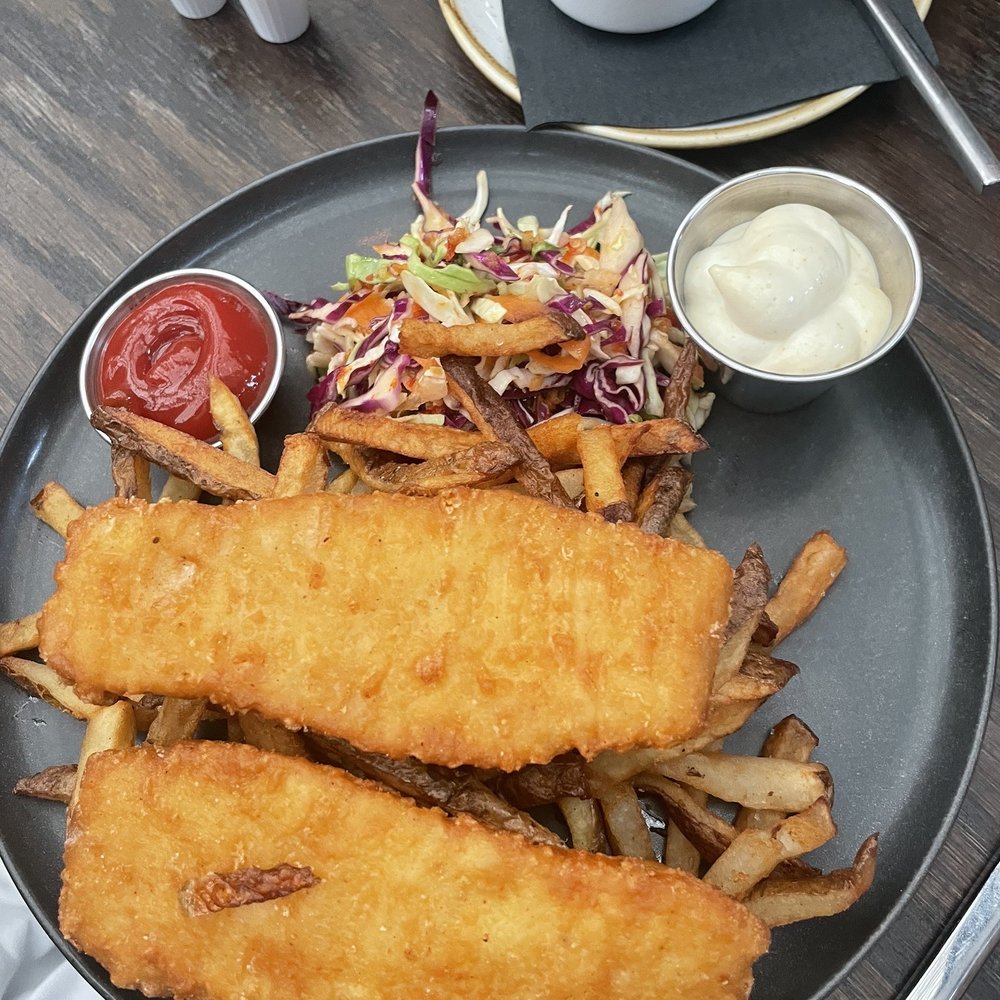 Hecks - Fish and Chips - Breakfast & Brunch Near Me - Cleveland, Ohio