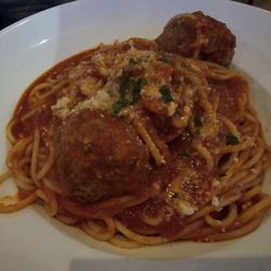 Tre Visi Cafe - Spaghetti Con Poplette