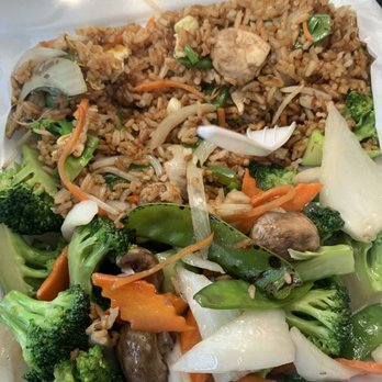 Jackie Chen's Asian Dinner - Sautéed veggies and veg fried rice. It's so good. The rice is great. - Chinese Near Me - Cleveland, Ohio Jackie Chen's Asian Dinner - Sautéed veggies and veg fried rice. It's so good. The rice is great. - Chinese Near Me - Cleveland, Ohio