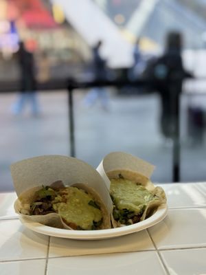 LOS TACOS No.1 by null