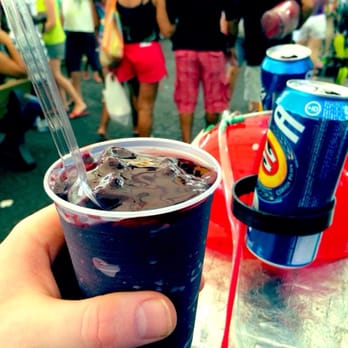 Nova Feira de São Cristovão - Açaí - Shopping Centers Near Me - Rio de Janeiro, RJ