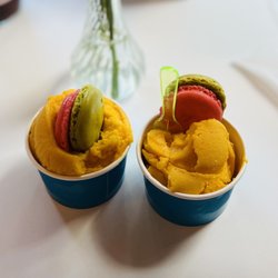 Sugar Bar Sips & Sweets - Pretty - Mango gelato and strawberry key like macarons