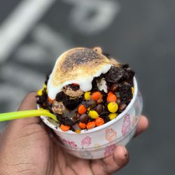 Spoons Ice Cream & Cereal Bar