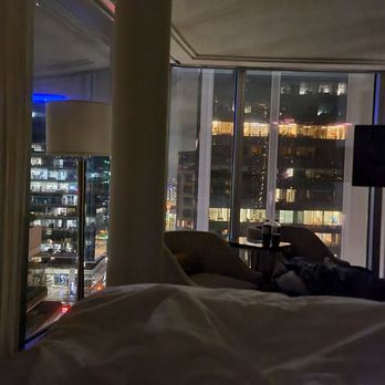 Sheraton Vancouver Wall Centre - The view at night - Hotels Near Me - Vancouver, British Columbia Sheraton Vancouver Wall Centre - The view at night - Hotels Near Me - Vancouver, British Columbia