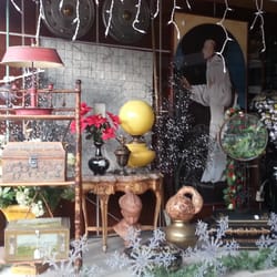Town & Country Antiques - Front Window on Nov 24, 14