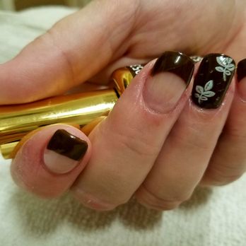 Kelly's Nails - Nail Salons Near Me - Murrieta, California