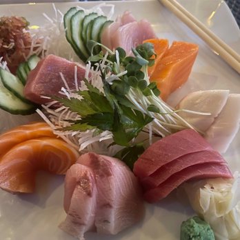 Migoto - Sashimi Dinner B Sashimi Dinner B Sashimi Dinner B - Sushi Bars Near Me - Seattle, Washington